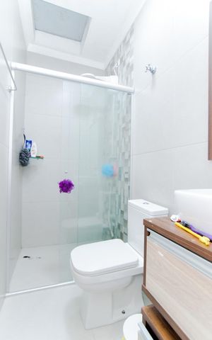Casa de condomínio à venda com 111m², 3 quartos e 2 vagasBanheiro da Suíte