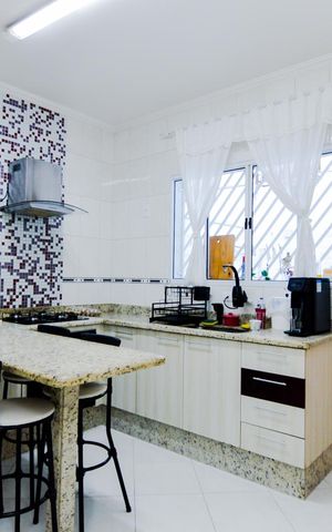 Casa de condomínio à venda com 111m², 3 quartos e 2 vagasCozinha