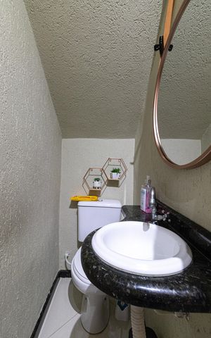 Casa à venda com 140m², 3 quartos e 4 vagas