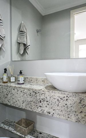 Apartamento à venda com 87m², 2 quartos e 2 vagasLavabo