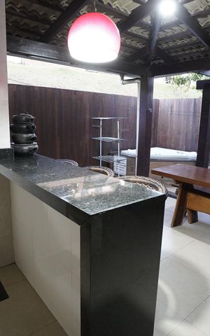 Casa de condomínio à venda com 126m², 3 quartos e 4 vagas