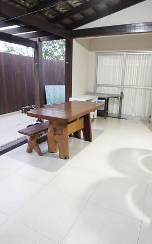 Casa de condomínio à venda com 126m², 3 quartos e 4 vagas