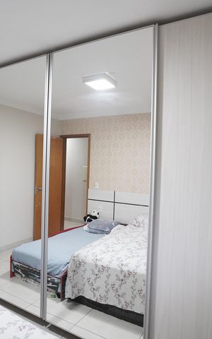 Casa de condomínio à venda com 126m², 3 quartos e 4 vagas