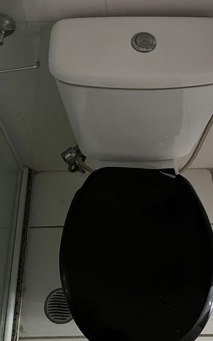 Apartamento para alugar com 62m², 2 quartos e sem vagaBanheiro da Suíte