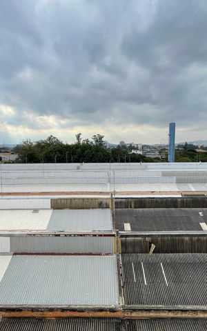 Apartamento à venda com 35m², 2 quartos e sem vaga Apartamento à venda com 35m², 2 quartos e sem vagaSala