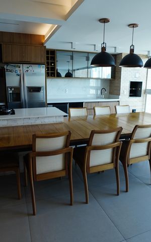 Apartamento para alugar com 140m², 4 quartos e 3 vagas