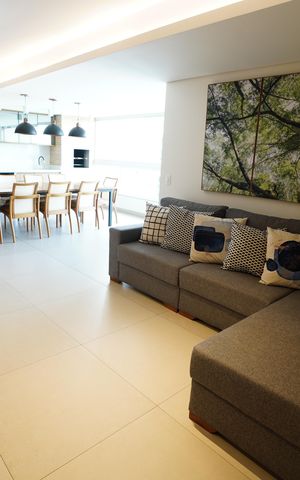 Apartamento para alugar com 140m², 4 quartos e 3 vagas