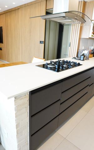 Apartamento para alugar com 140m², 4 quartos e 3 vagas