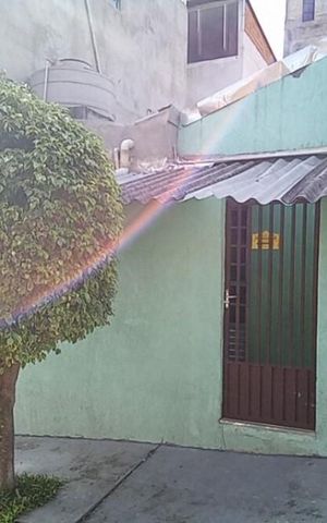 Casa à venda com 74m², 1 quarto e sem vaga Casa à venda com 74m², 1 quarto e sem vagaFachada