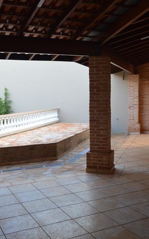 Casa para alugar com 490m², 3 quartos e 5 vagasÁrea gourmet