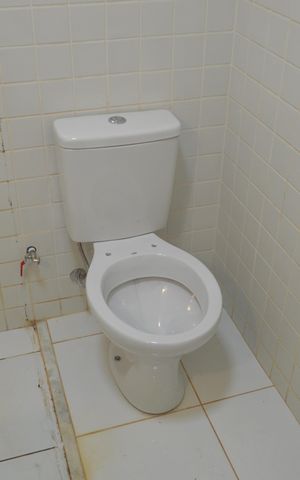 Casa para alugar com 490m², 3 quartos e 5 vagasBanheiro da Suíte 3