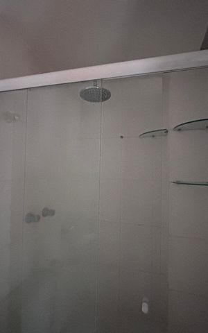 Casa de condomínio à venda com 85m², 3 quartos e 1 vaga Casa de condomínio à venda com 85m², 3 quartos e 1 vagaBanheiro
