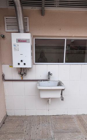 Casa de condomínio à venda com 85m², 3 quartos e 1 vaga Casa de condomínio à venda com 85m², 3 quartos e 1 vagaÁrea de Serviço