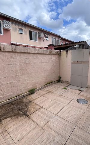 Casa de condomínio à venda com 85m², 3 quartos e 1 vaga Casa de condomínio à venda com 85m², 3 quartos e 1 vagaQuintal
