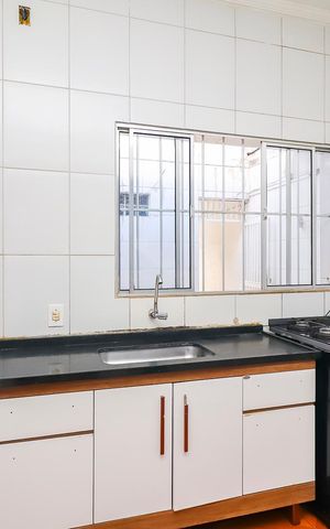 Casa à venda com 139m², 2 quartos e 2 vagasCozinha