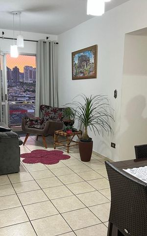 Apartamento à venda com 71m², 2 quartos e 1 vaga Apartamento à venda com 71m², 2 quartos e 1 vagaSala