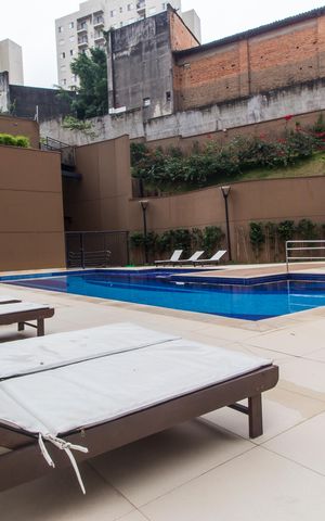 Apartamento à venda com 76m², 3 quartos e 2 vagasÁrea comum - Piscina