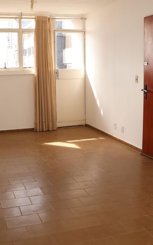 Apartamento para alugar com 82m², 2 quartos e 1 vagaSala