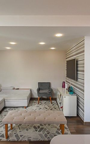Casa de condomínio à venda com 200m², 3 quartos e 2 vagas Casa de condomínio à venda com 200m², 3 quartos e 2 vagasSala