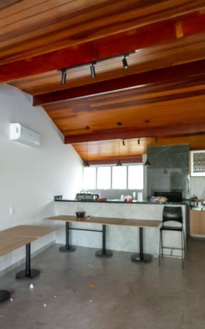 Casa de condomínio à venda com 200m², 3 quartos e 2 vagas Casa de condomínio à venda com 200m², 3 quartos e 2 vagasÁrea comum - Salão de festas