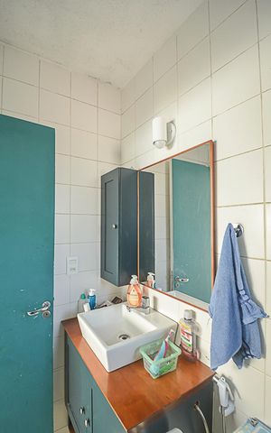 Casa de condomínio à venda com 200m², 3 quartos e 2 vagas Casa de condomínio à venda com 200m², 3 quartos e 2 vagasBanheiro