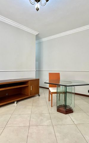 Apartamento à venda com 80m², 2 quartos e sem vagaSala
