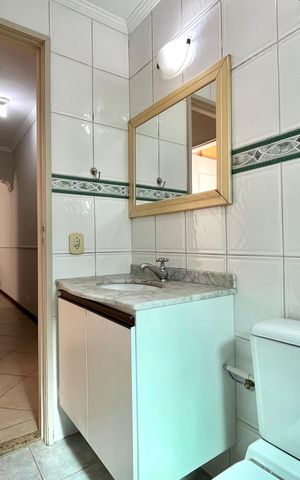 Apartamento à venda com 80m², 2 quartos e sem vagaBanheiro