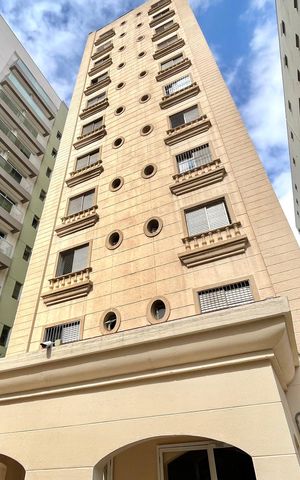 Apartamento à venda com 80m², 2 quartos e sem vagaFachada