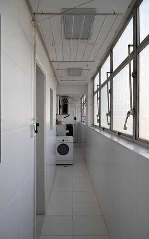 Apartamento para alugar com 185m², 3 quartos e 1 vagaÁrea de Serviço