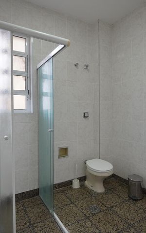 Apartamento à venda com 100m², 2 quartos e sem vagaBanheiro