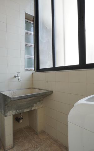 Apartamento à venda com 100m², 2 quartos e sem vagaÁrea de Serviço