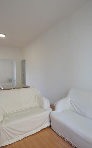 Apartamento à venda com 100m², 2 quartos e sem vagaSala