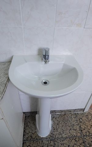 Apartamento à venda com 100m², 2 quartos e sem vagaBanheiro