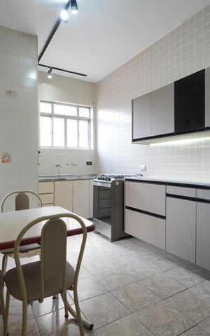 Apartamento à venda com 100m², 2 quartos e sem vagaCozinha
