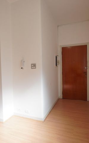 Apartamento à venda com 100m², 2 quartos e sem vagaSala