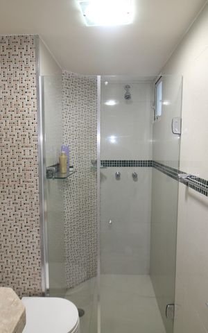 Apartamento à venda com 83m², 3 quartos e 2 vagasBanheiro