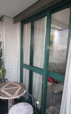Apartamento à venda com 83m², 3 quartos e 2 vagasSala - Varanda