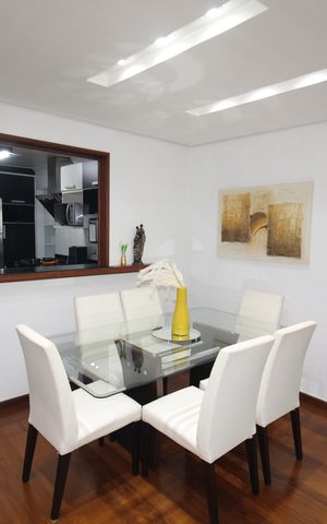Apartamento à venda com 83m², 3 quartos e 2 vagasSala