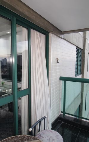 Apartamento à venda com 83m², 3 quartos e 2 vagasSala - Varanda