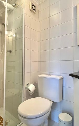 Apartamento para alugar com 39m², 1 quarto e 1 vaga Apartamento para alugar com 39m², 1 quarto e 1 vagaBanheiro
