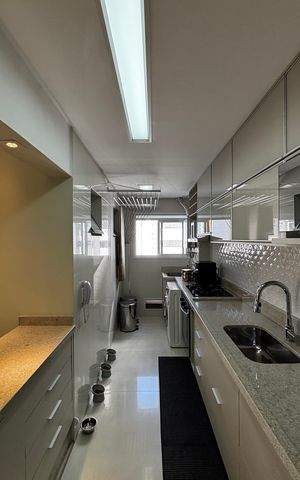 Apartamento à venda com 75m², 3 quartos e 2 vagas Apartamento à venda com 75m², 3 quartos e 2 vagasCozinha