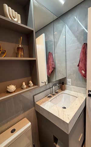 Apartamento à venda com 75m², 3 quartos e 2 vagas Apartamento à venda com 75m², 3 quartos e 2 vagasBanheiro da Suíte