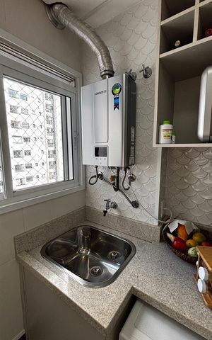 Apartamento à venda com 75m², 3 quartos e 2 vagas Apartamento à venda com 75m², 3 quartos e 2 vagasCozinha e Área de Serviço