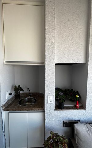 Apartamento à venda com 75m², 3 quartos e 2 vagas Apartamento à venda com 75m², 3 quartos e 2 vagasSala - Sala de Jantar Varanda