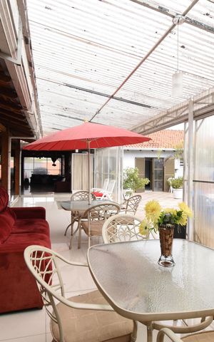 Casa para alugar com 700m², 5 quartos e 6 vagasÁrea gourmet