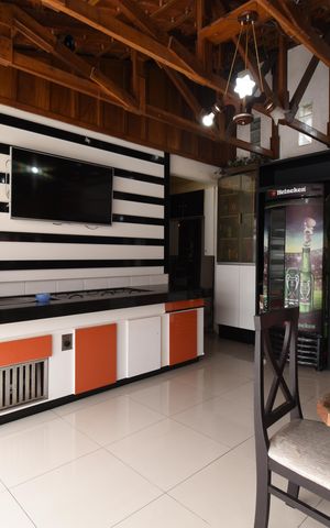 Casa para alugar com 700m², 5 quartos e 6 vagasÁrea gourmet
