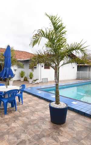 Casa para alugar com 700m², 5 quartos e 6 vagasÁrea externa -  Piscina