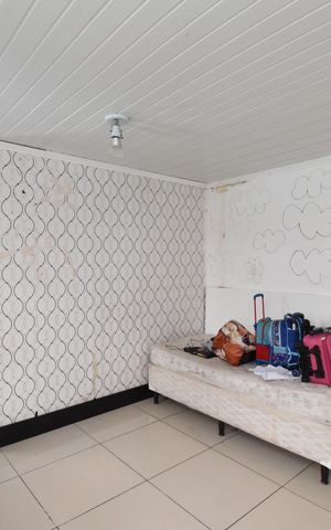 Casa para alugar com 700m², 5 quartos e 6 vagasQuarto casa Externa