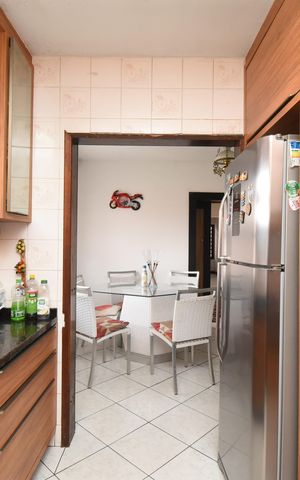 Casa para alugar com 700m², 5 quartos e 6 vagasCozinha