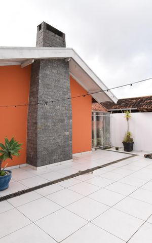 Casa para alugar com 700m², 5 quartos e 6 vagasÁrea externa